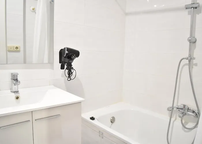 Cerca De La Plaza Redonda Apartment *